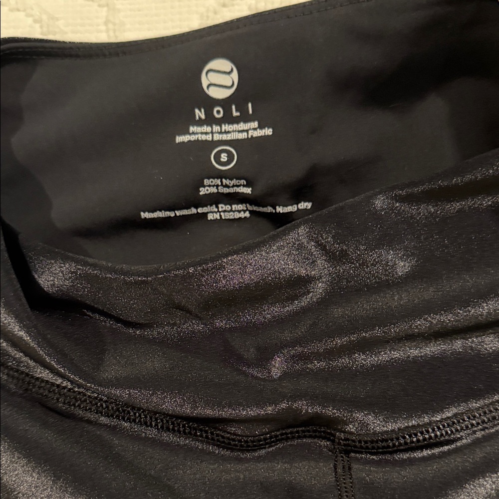 Noli Shiny Black Liquid Leggings